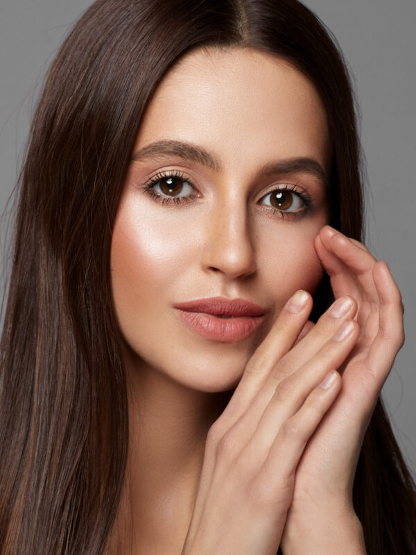 Clean 24-Hr Cream Eyeshadow